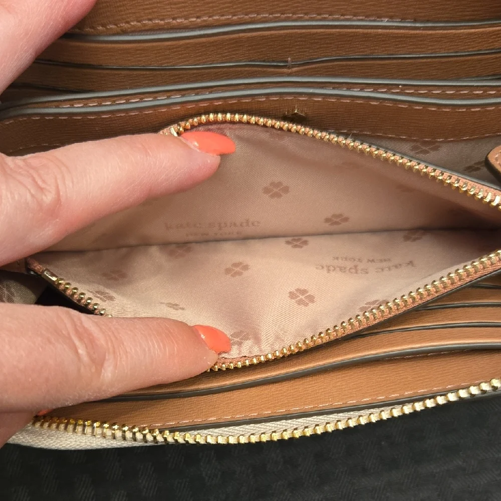 Kate Spade Tan and Black Zip Wallet - Picture 5 of 8